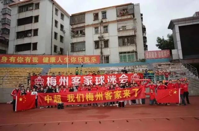 这是一场疯狂的比赛，无论哪种情况都有可能发生。